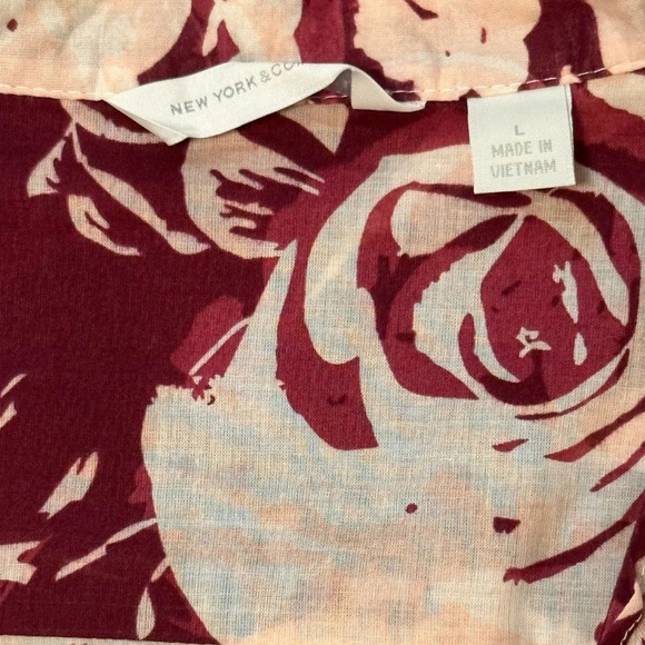 New York & Company floral blouse - Picture 4 of 4